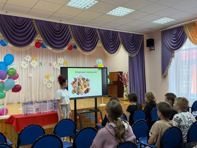 Лагерь активистов «Движение Первых»: разговор о здоровом питании.